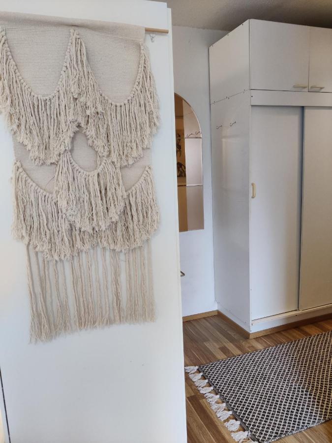 Hilla Apartments With Free Mobile Data Card For Your Phone Рованиеми Екстериор снимка